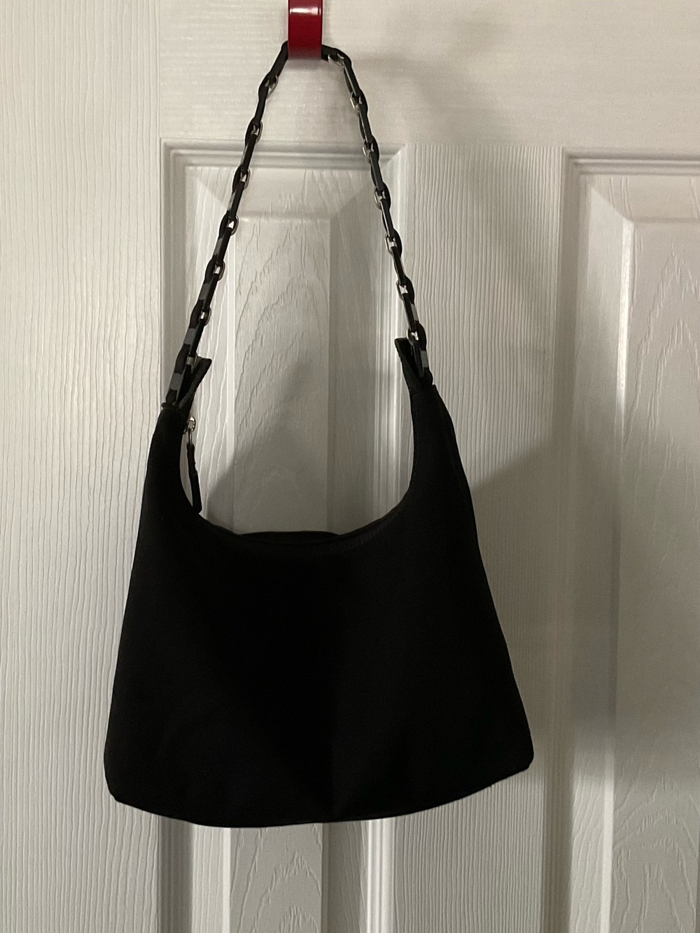 Salvatore Ferragamo VARA Black Canvas Chain Link Vintage Shoulder Bag - Picture 2 of 12